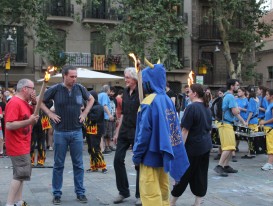 Cloenda del 30 Tradicionàrius i Revetlla de Sant Joan amb la Violeta de Gràcia