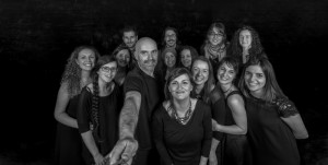 Xabier Díaz & Adufeiras de Salitre al Centre Artesà Tradicionàrius
